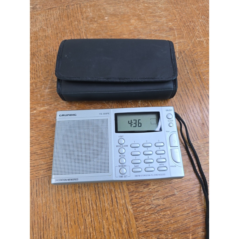 Grundig Model YB 300PE Yacht Boy AM/FM/SW 13 Band Shortwave PLL Portable Radio